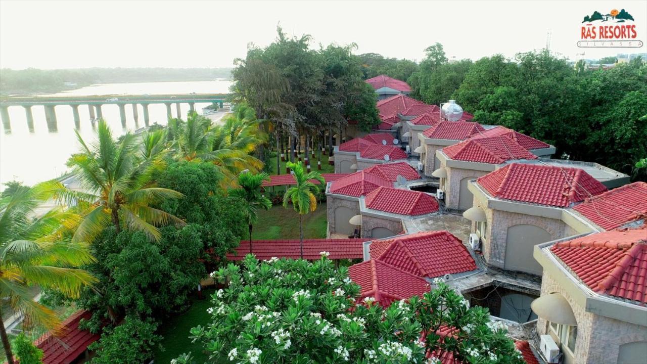 Ras Resort By Treat Silvassa Exteriör bild